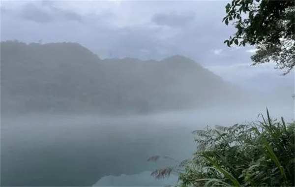 博皓快樂湖南行:迷霧漫小東江 -2