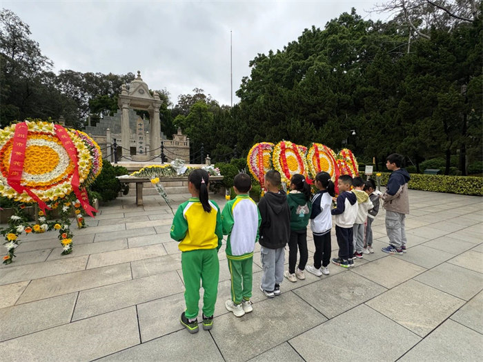 緬懷英烈志,傳承民族魂—黃花崗七十二烈士陵園祭奠活動(dòng) -2