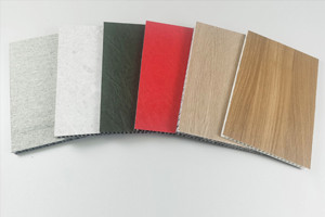 熱塑性PP蜂窩板 熱塑性預(yù)浸帶層壓板熱壓復(fù)合結(jié)構(gòu)板材 廂式貨車/房車/裝配式建筑用復(fù)合板材