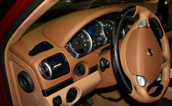 碳纖維復合材料讓汽車更輕松暢通